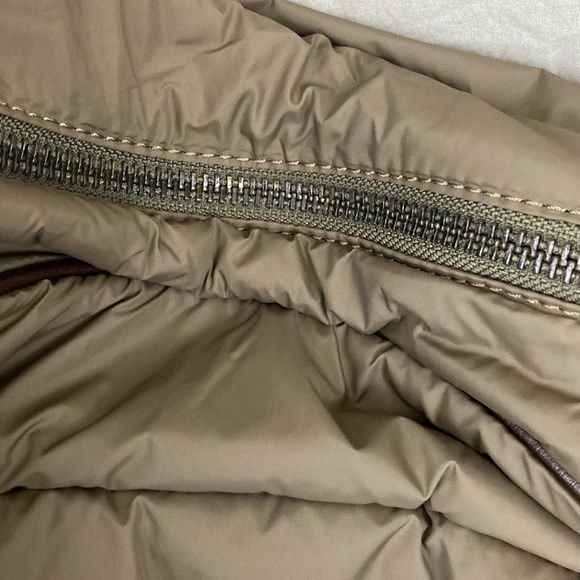 BUGATCHI Nylon messenger Bag - Picture 8 of 8